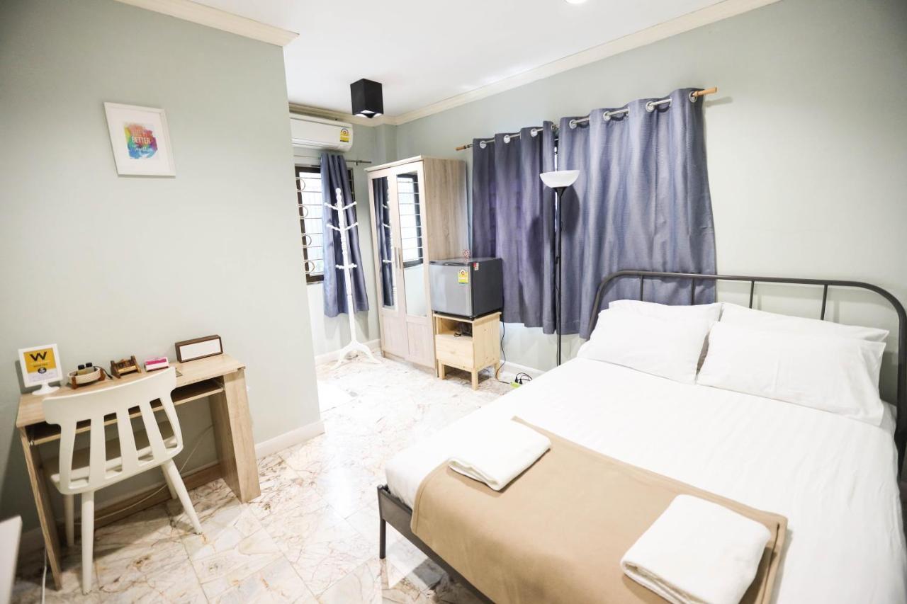 Wang Lang Hostel Bangkok Bagian luar foto